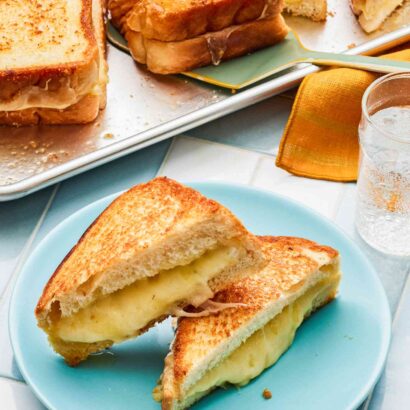 Sheet Pan Grilled Cheese Sandwiches Recipe