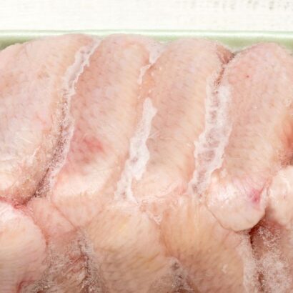 The 3 Ways To Safely Thaw Chicken, According To Experts